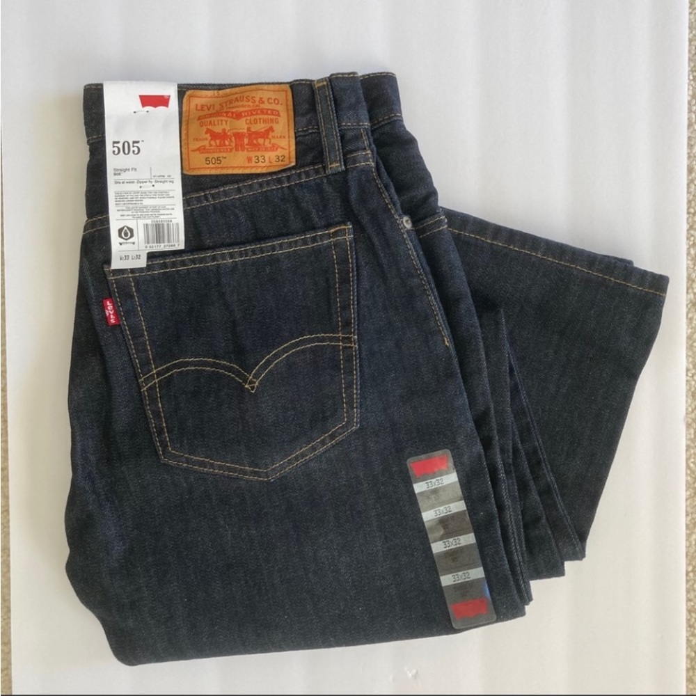 Levi's 505 Straight NWT Fit Jeans
